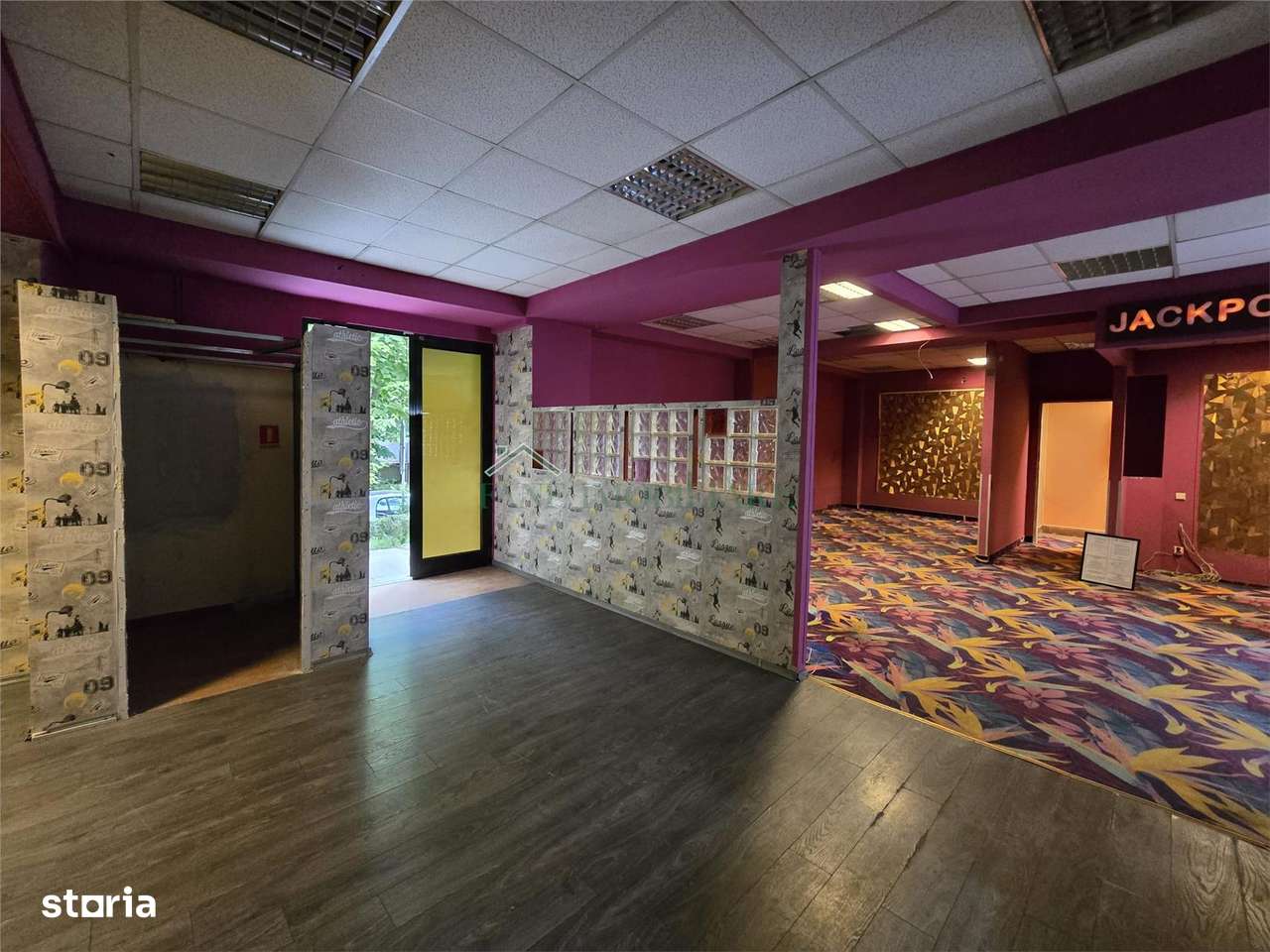 Vanzare spatiu comercial central-6