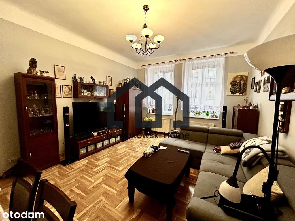 Mieszkanie na parterze w kamienicy, centrum Jeżyc