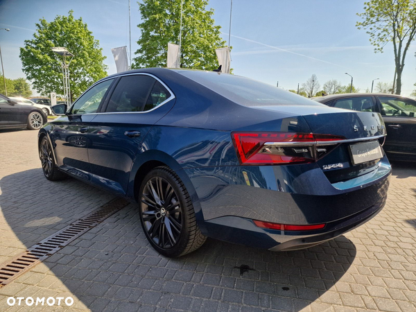 Skoda Superb 2.0 TSI Style DSG - 7