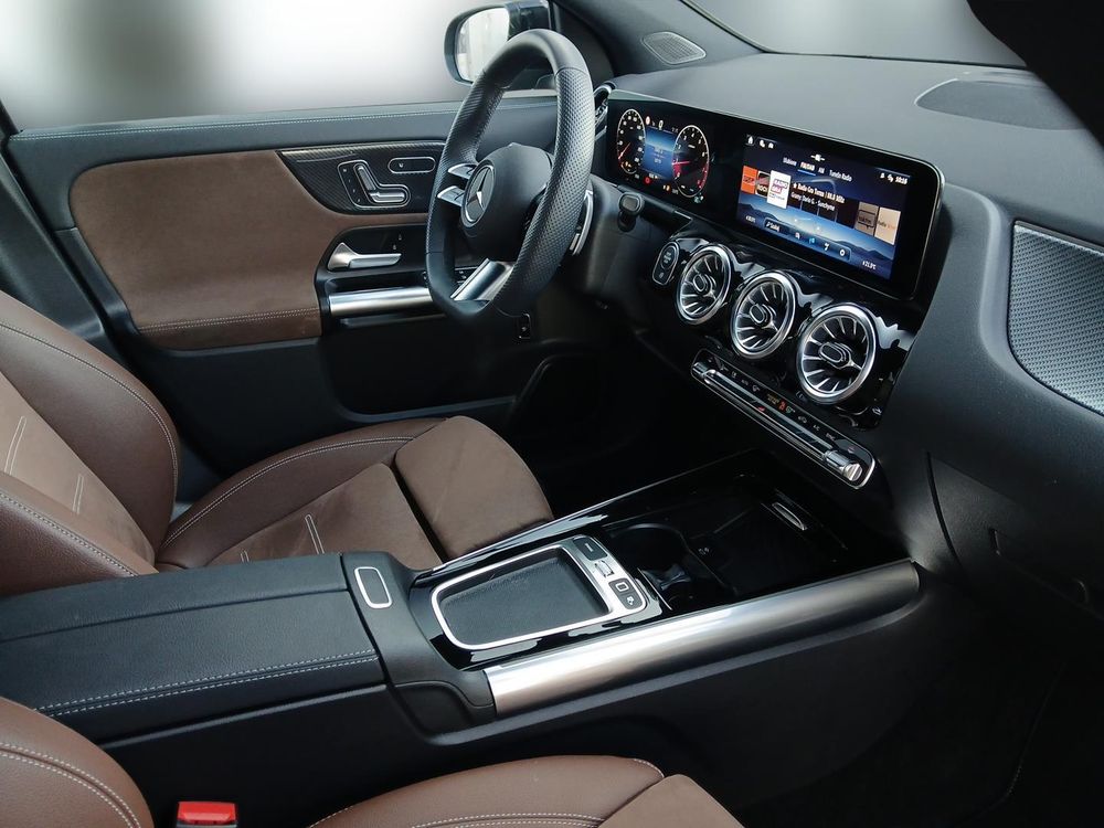 220 4matic 190KM Pakiet AMG Premium Szklany Dach FV23% Salon PL