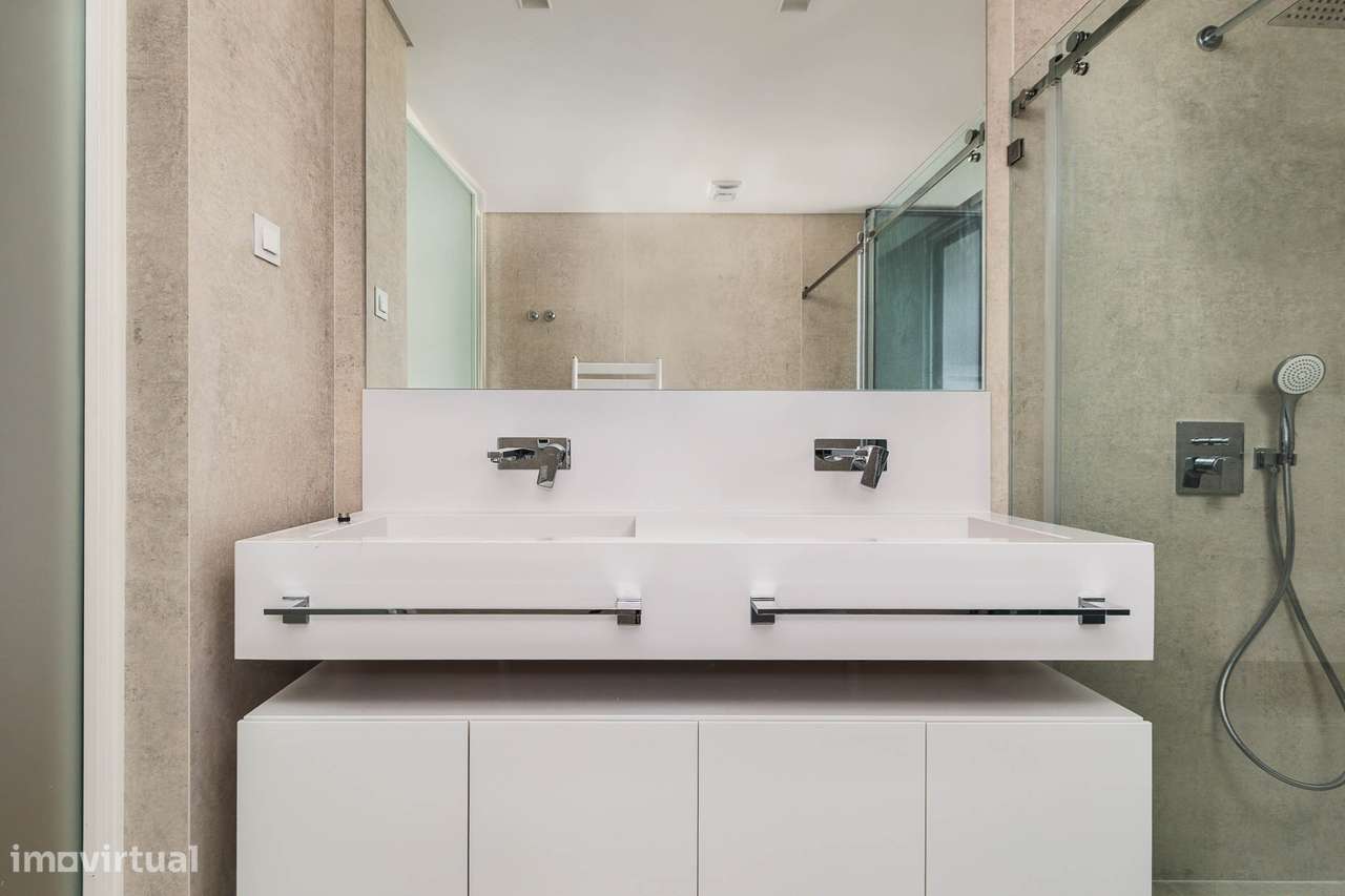 Moradia independente à venda na Rua Coronel Garcez de Lencastre, 404-27