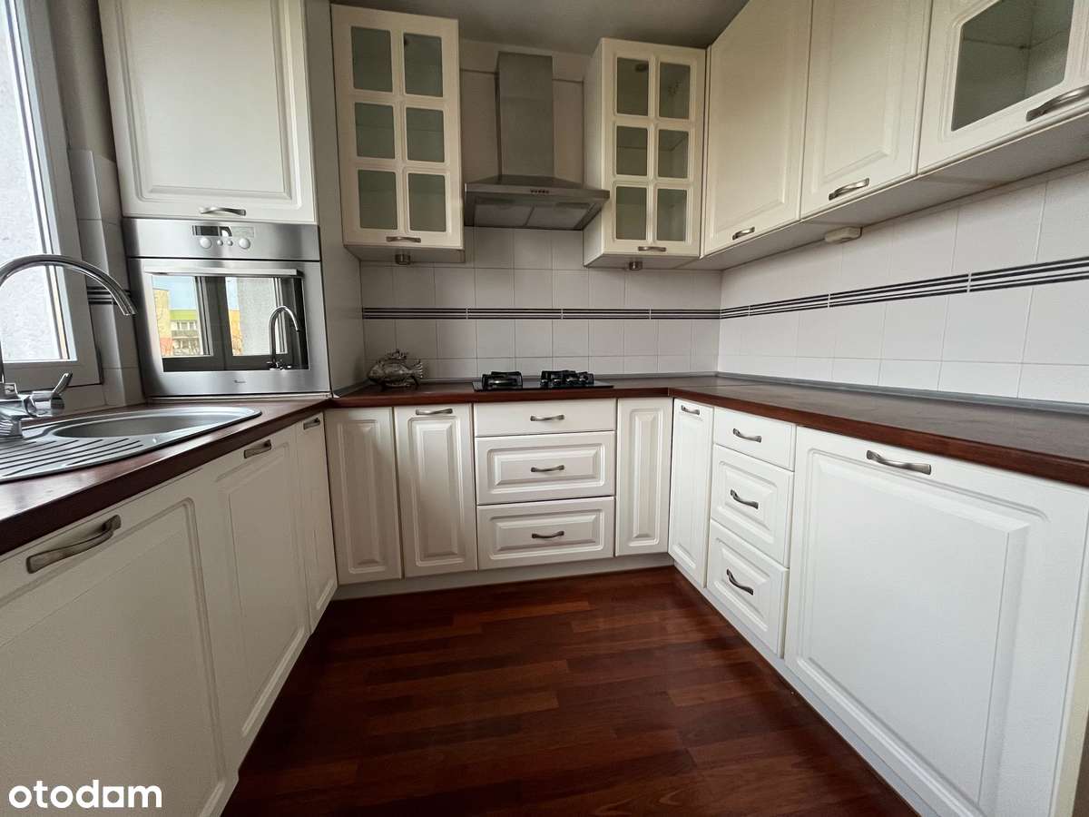 2pokojowe z loggią  do  wprowadzenia-0