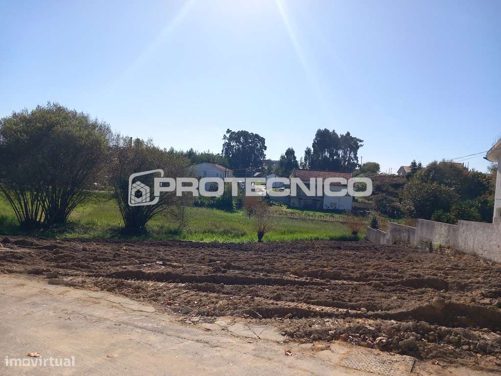 Terreno c/ projeto aprovado – Paço - Grande imagem: 2/5