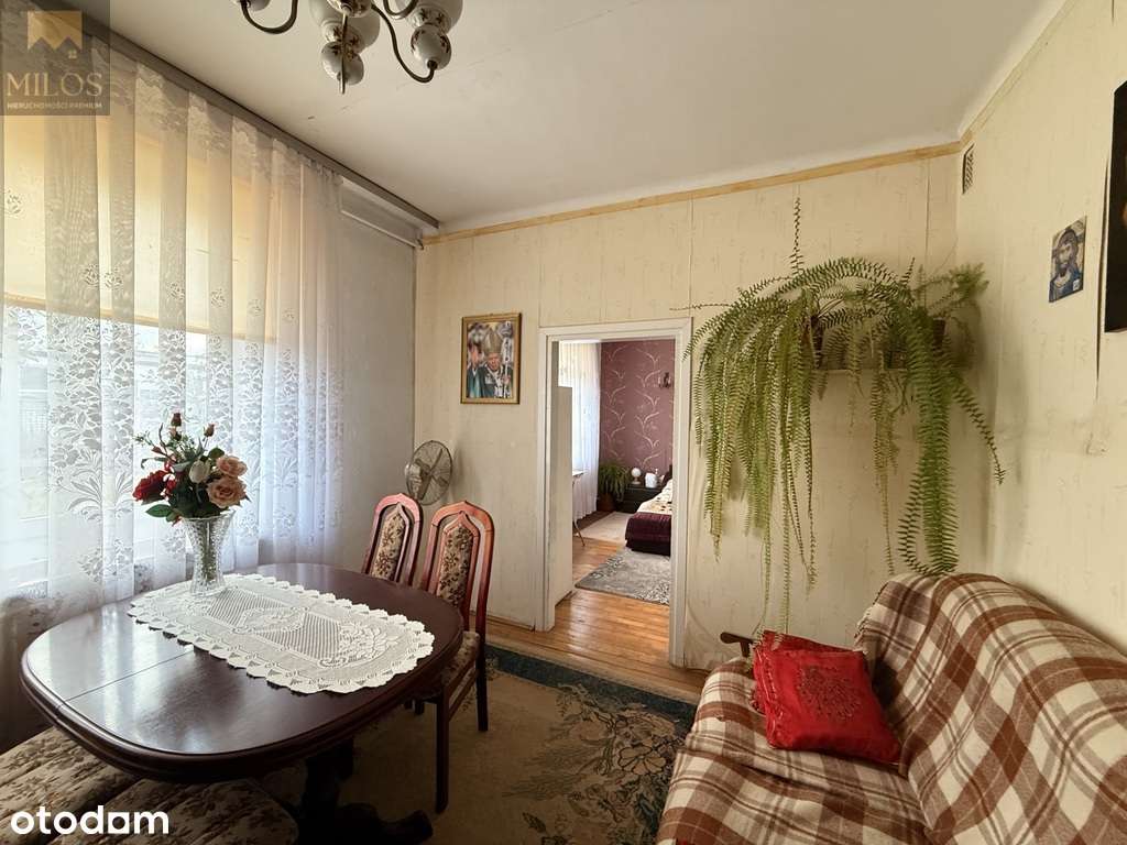 Parterowy dom z dużą działką na Bielanach-5