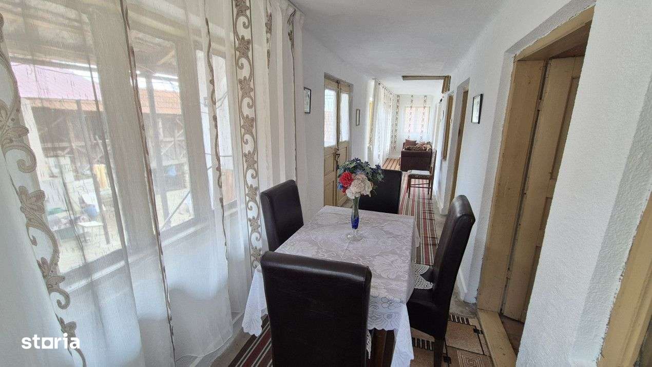 Vanzare casa traditionala in Bengesti-Ciocadia, str. Linia Mare - Imagine principală: 3/10