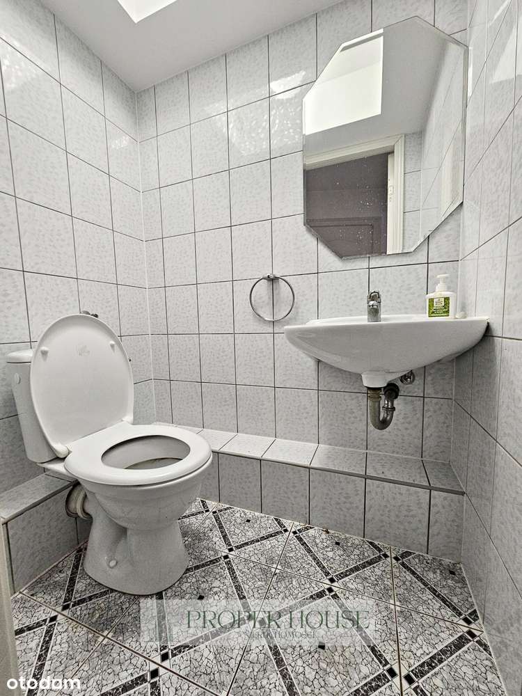 Dom z potencjałem biznesowym i ogrodem 3400 m² – gm. Wólka-13