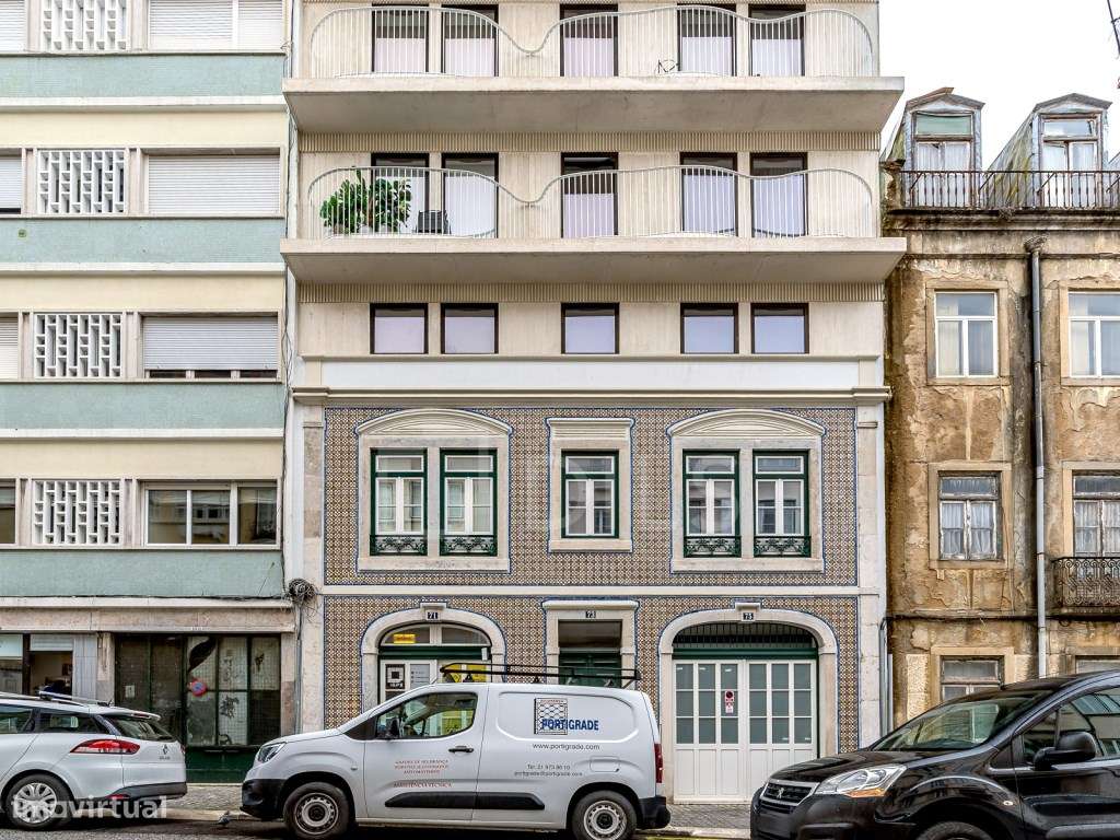 Apartamento T2 com estacionamento e arrecadação em Alcântara - Grande imagem: 5/19