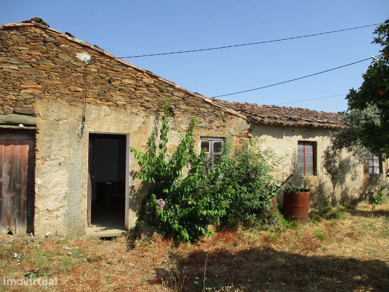 Moradia T2 Venda em Sarzedas,Castelo Branco - Grande imagem: 2/22