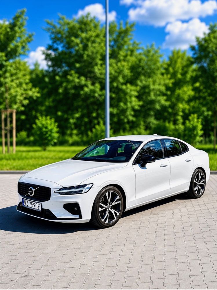 Volvo S60 III B4 B R-Design 2020