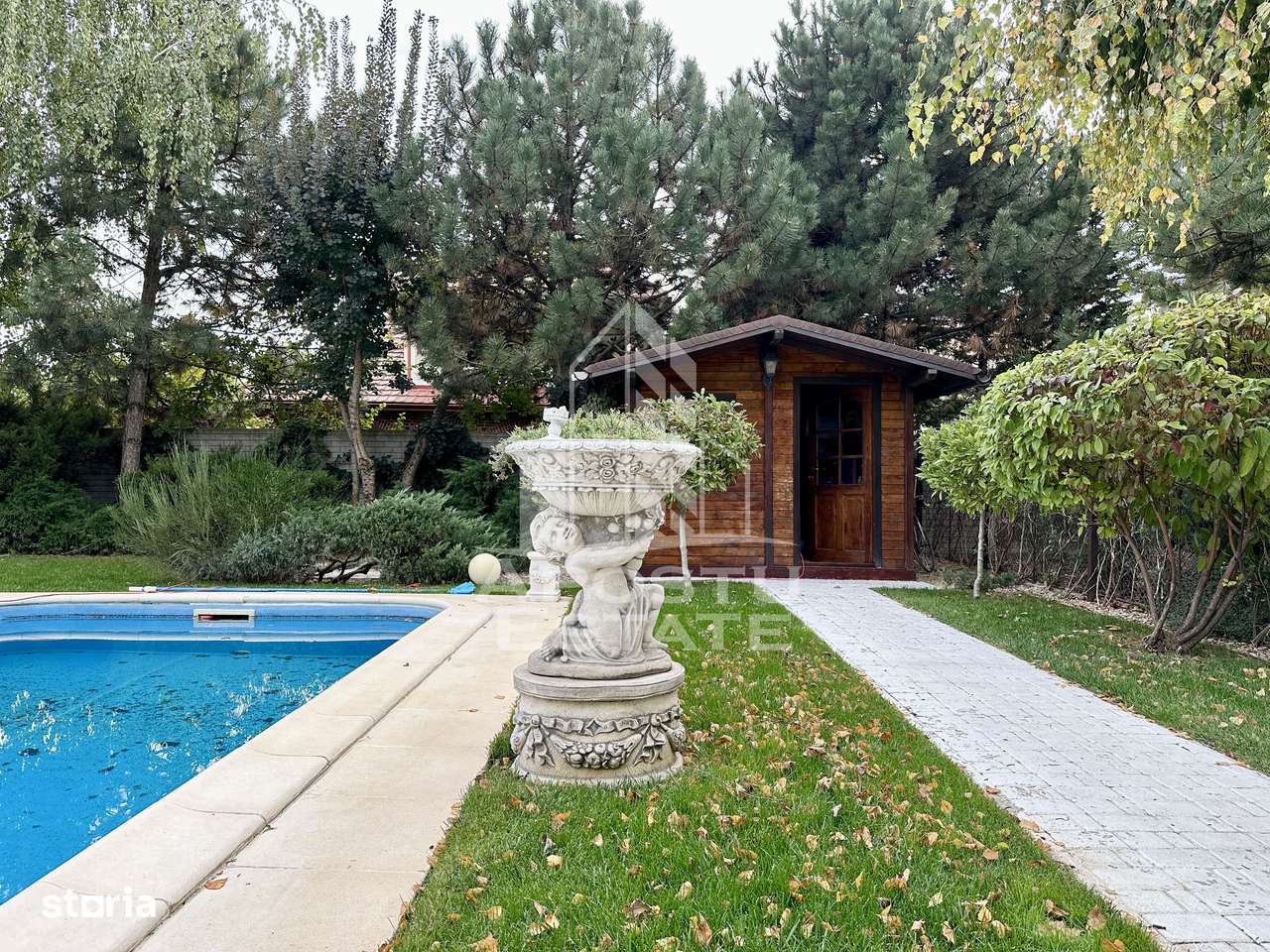 Casa impresionanta cu 5 camere si garaj, la intrare in Dumbravita - Imagine principală: 2/20