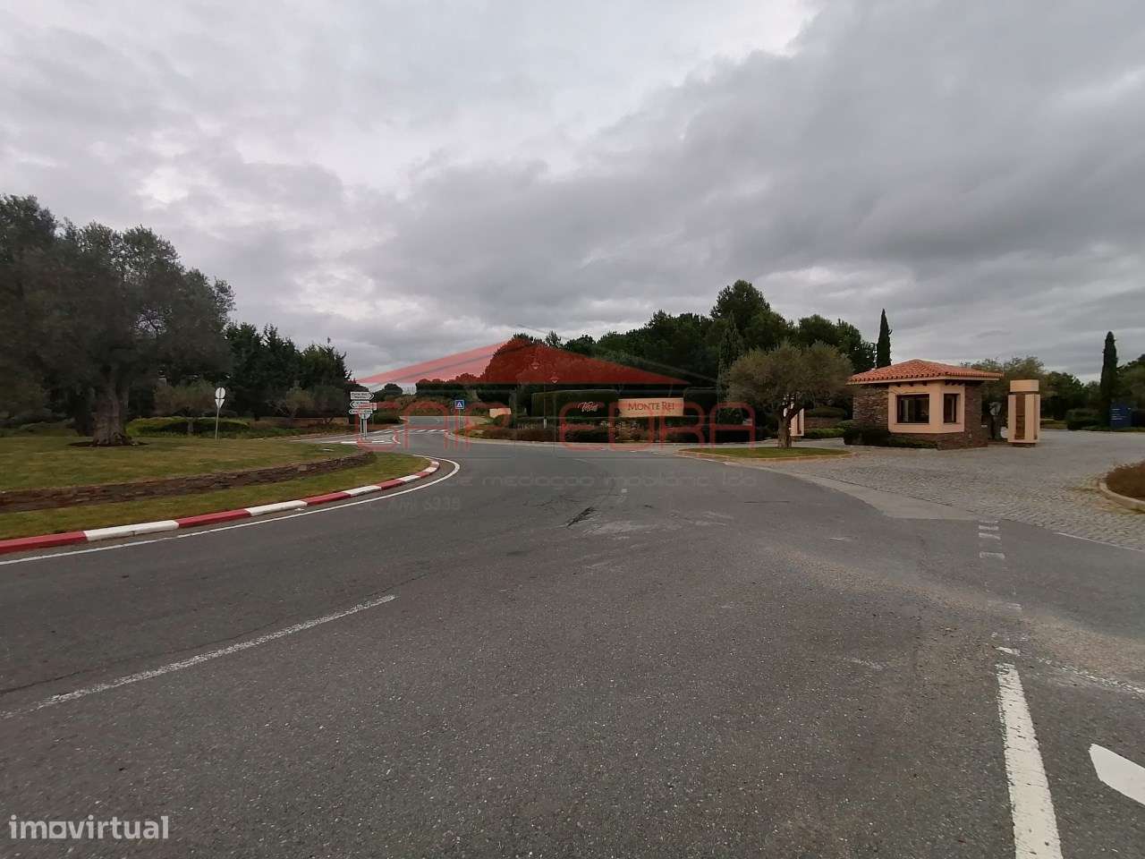 Moradia T2 com piscina e jardim em Vila Real - Grande imagem: 4/19