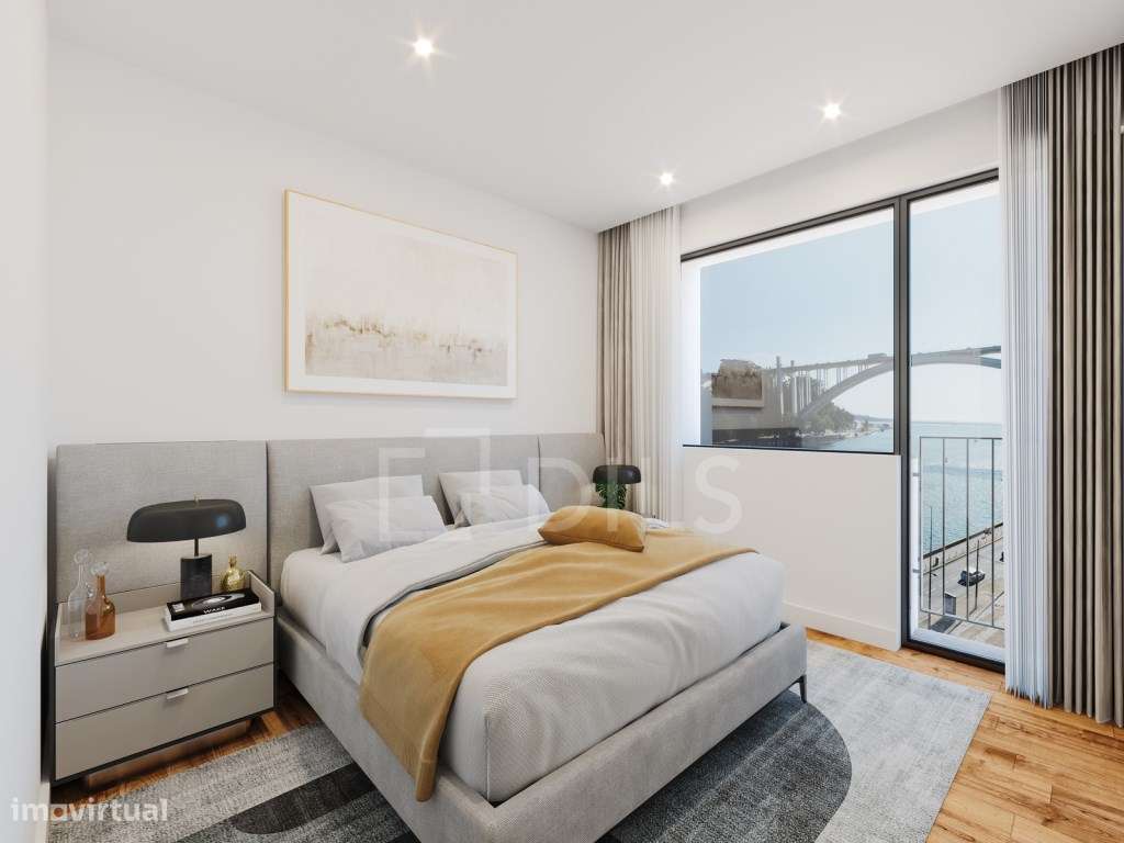 Apartamento T2 com varanda e garagem junto ao Rio Douro - Grande imagem: 2/64