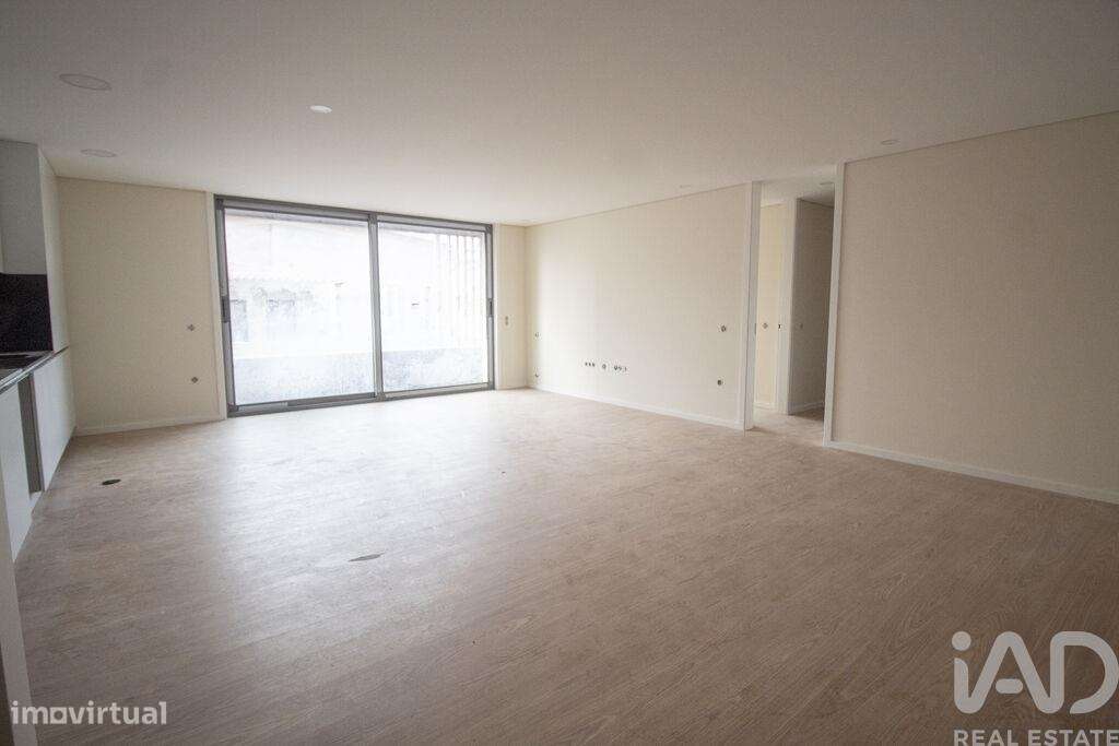 Apartamento T2 em Espinho de 95,00 m2 - Grande imagem: 5/29