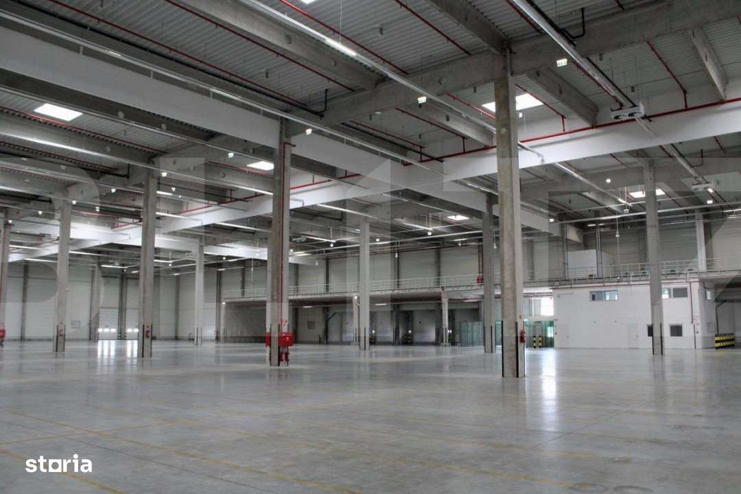 Hala moderna cu pod rulant - Imagine principală: 2/4