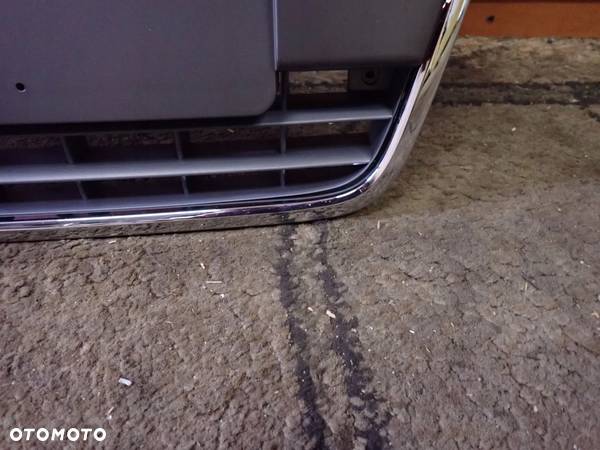 GRILL ATRAPA AUDI A4 B7 PIĘKNY BEZ PĘKNIĘĆ - 3