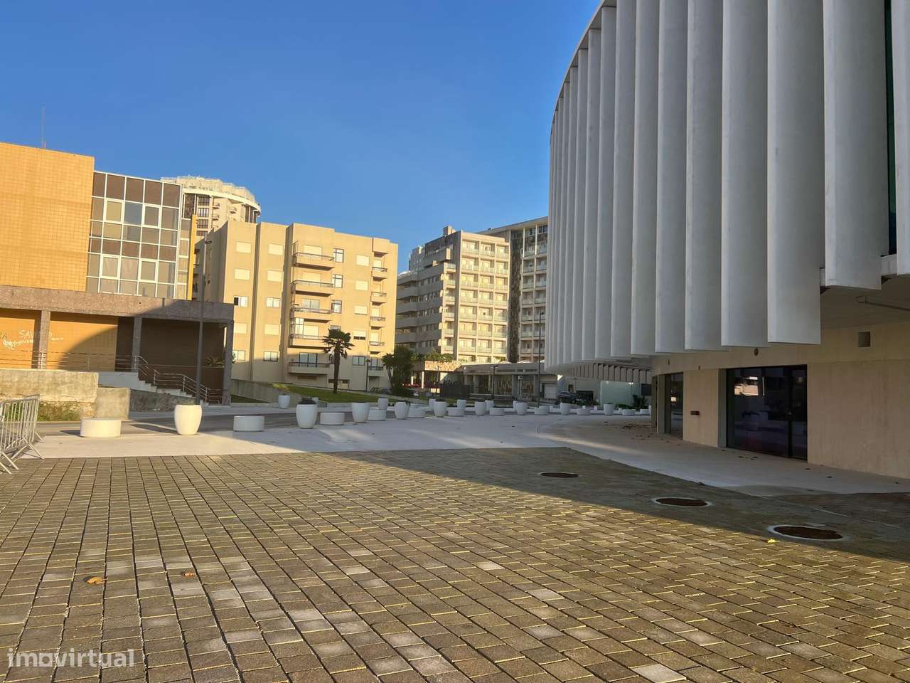 Apartameto t3 novo e moderno a 100 mts da praia-31