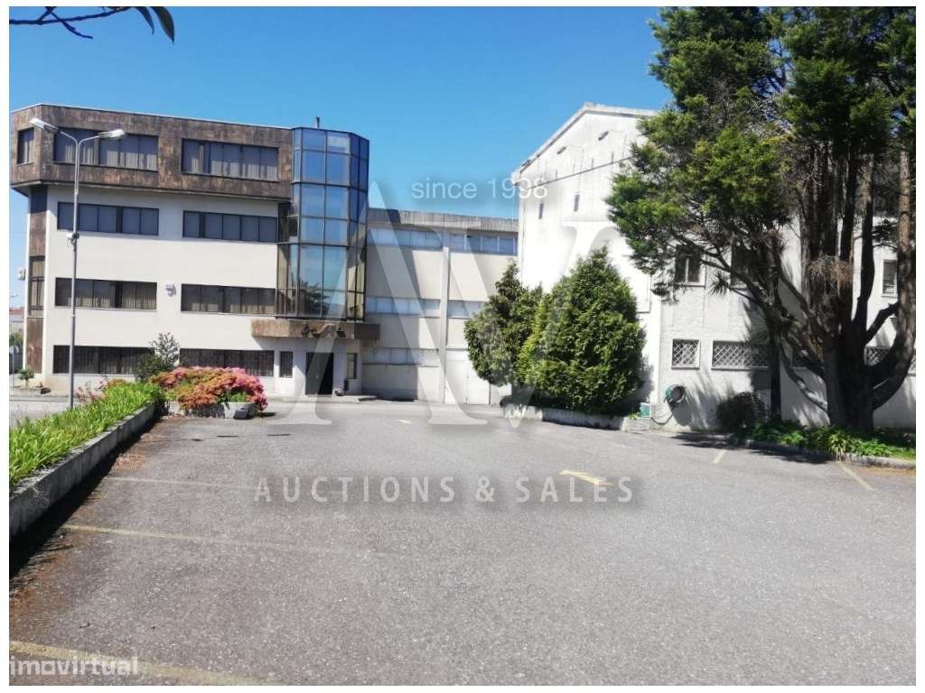 Prédio urbano composto por edifícios - OLIVEIRA DO HOSPITAL | LEILÃ... - Grande imagem: 5/12