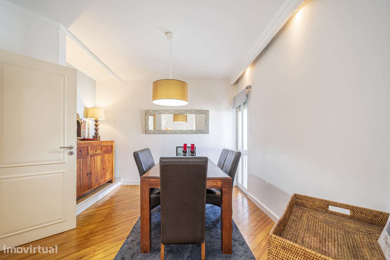 T3 Duplex-Alfragide - Lareira, 3 Casas de Banho, Dispensa e Lavandaria-8