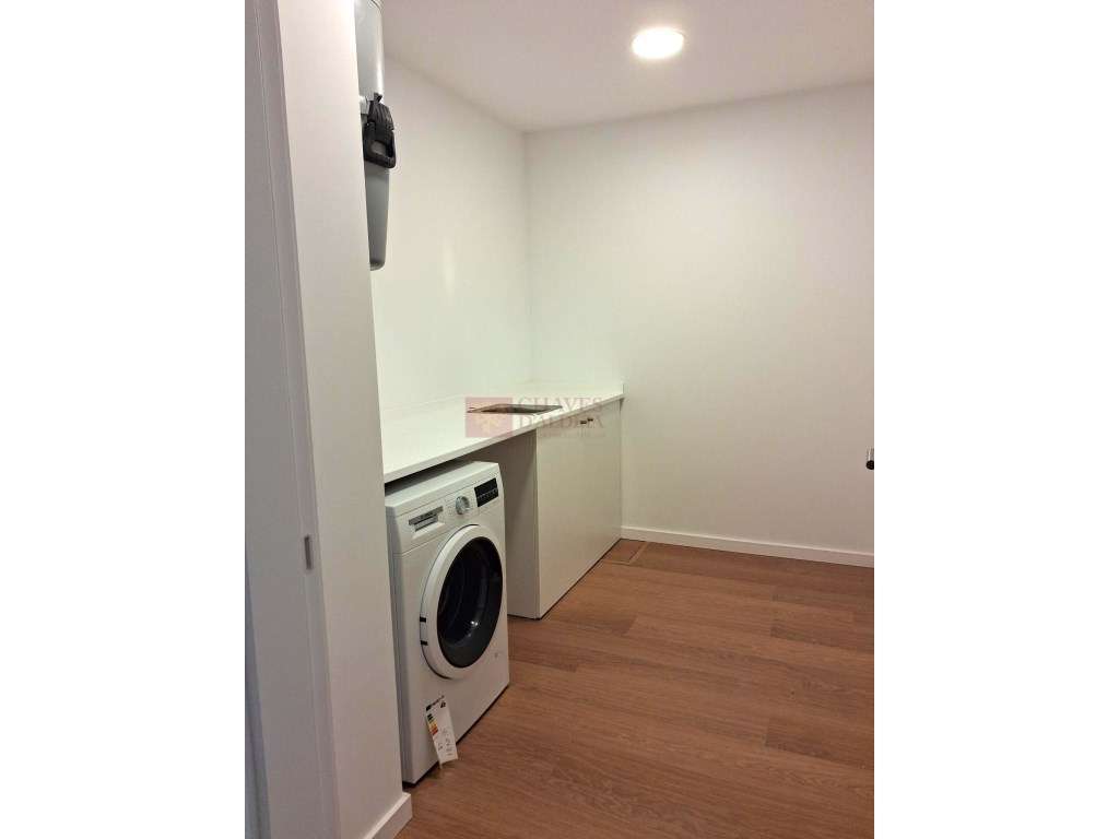 Ericeira - Moradia T4 a estrear - Conforto, Piscina e Vista 180º'-28