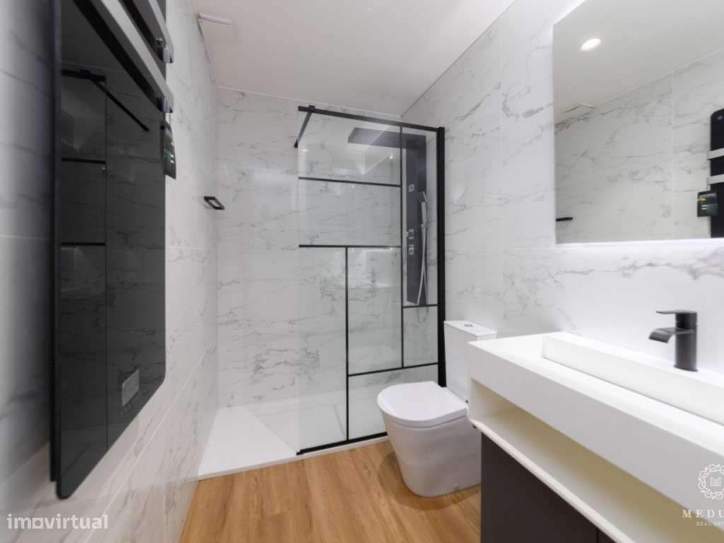 Moradia T3 - Foz Velha - 150m do Rio Douro - Totalmente Remodelada-7