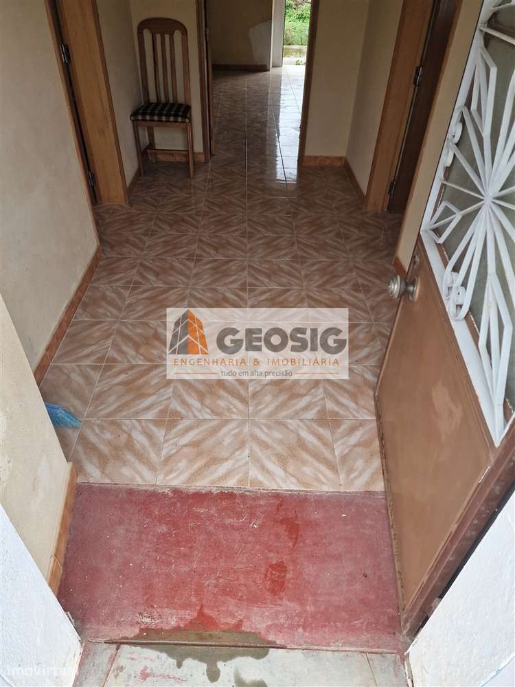 Moradia Geminada T2 Venda em São Miguel do Pinheiro, São Pedro de Soli - Grande imagem: 2/22