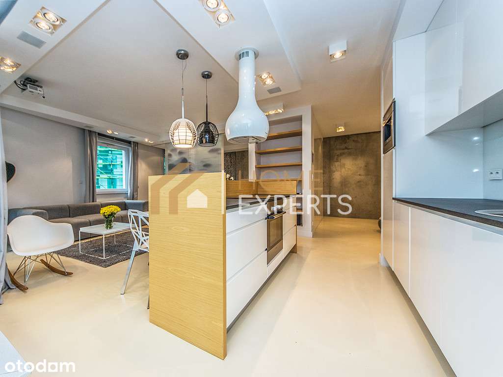 Komfort, światło, 2 miejsca w hali i komórka! - Pełny obrazek: 4/20