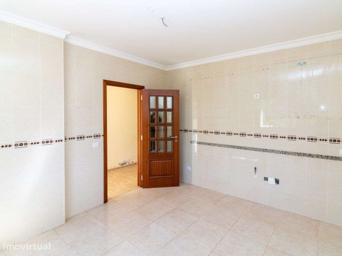 Moradia T2 com terraço em zona tranquila de Tavira-5