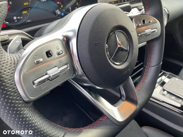 Mercedes-Benz CLA 200 d 4-Matic AMG Line 8G-DCT - 11