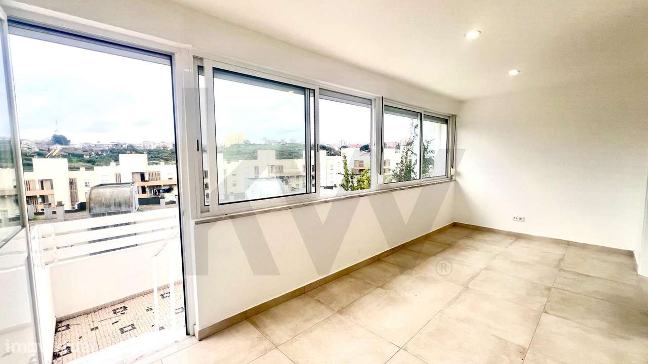 EXCELENTE T1+1 REMODELADO NA PENHA DE FRANÇA - Grande imagem: 5/35