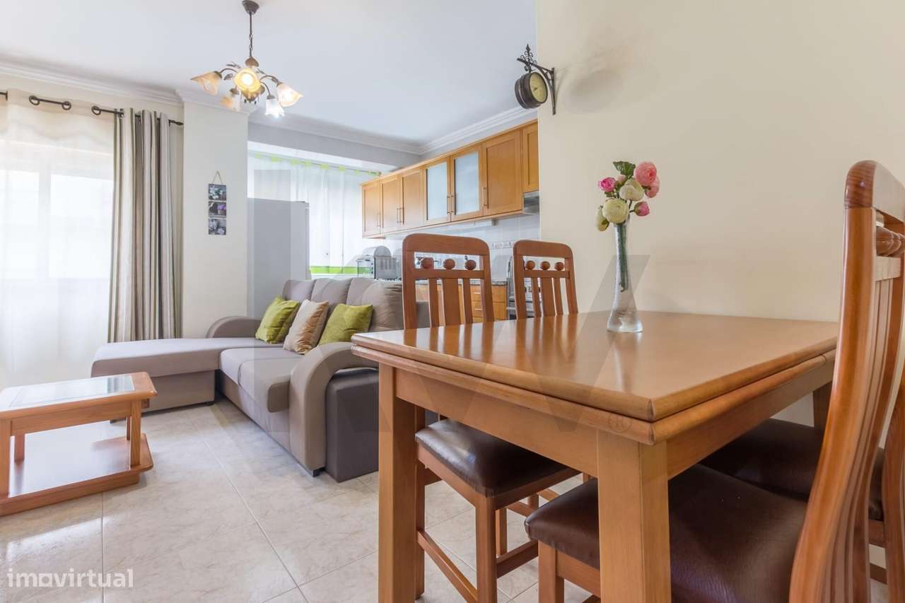 Apartamento T1 com Arrecadação na Moita-9