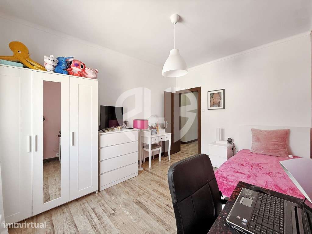 T3 PRONTO A HABITAR NO BARREIRO - CONFORTO, LOCALIZAÇÃO E QUALIDADE...-37