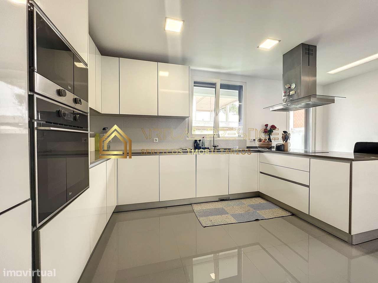 Arrenda Moradia T4 moderna mobilada com piscina aquecida e garagem... - Grande imagem: 4/30