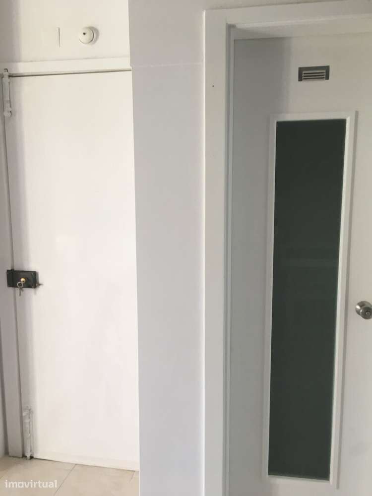 Apartamento T2 para venda em Santo Amaro de Oeiras-29