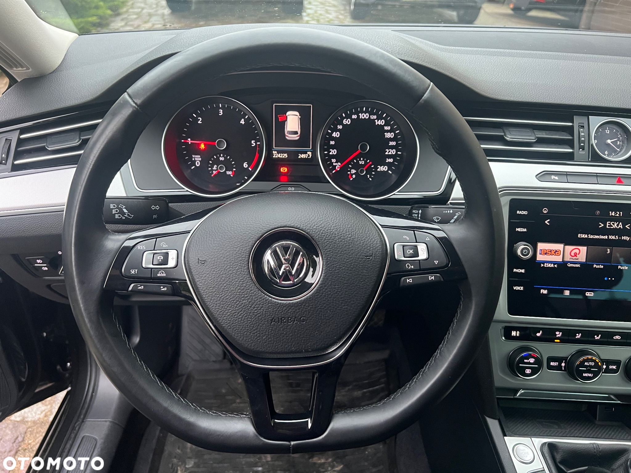 Volkswagen Passat Variant 1.6 TDI (BlueMotion Technology) Comfortline - 14