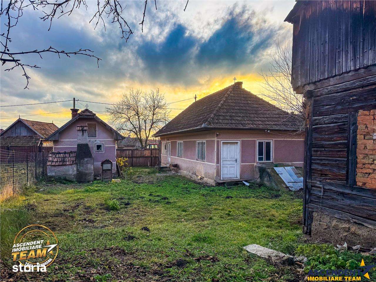 Casa rustica, cu teren roditor de peste 1.000mp, Sanzaieni, Covasna - Imagine principală: 5/20