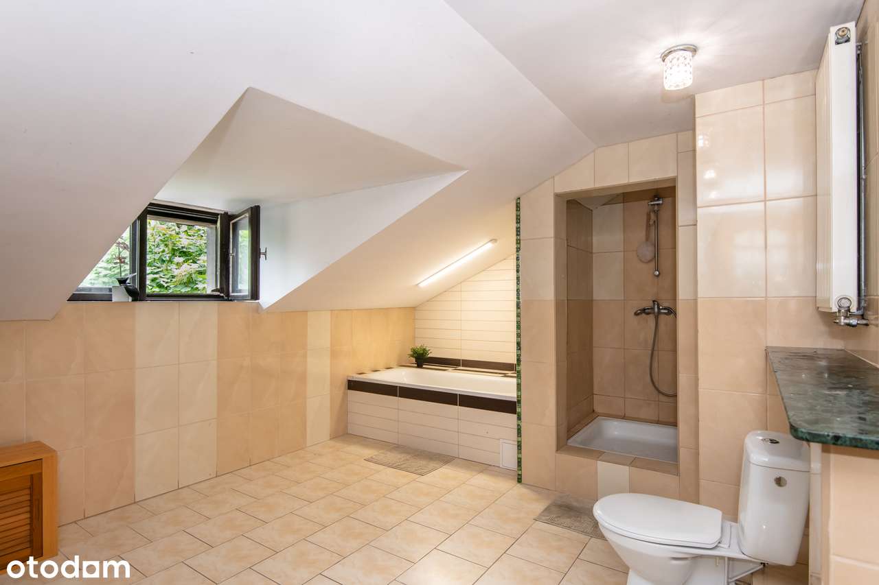 Wolnostojący dom z potencjałem, ogrodem i garażem - Murowana Goślina-13