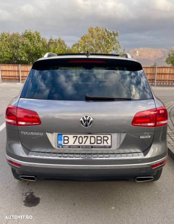 Volkswagen Touareg - 6