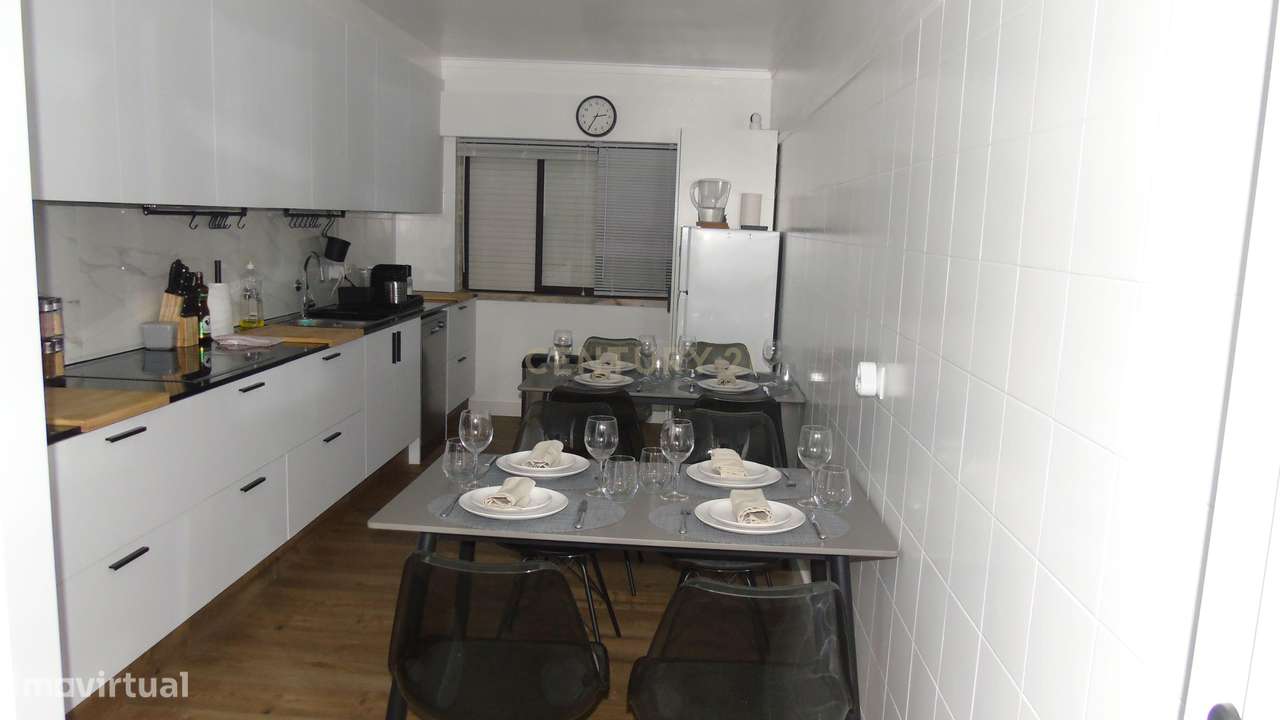 Quartos Premium Duplos com WC Privativo para Arrendamento – Massamá - Grande imagem: 4/46