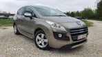 Peugeot 3008 Hybrid4 - 4