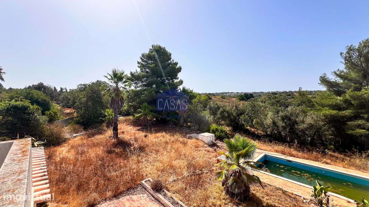 Moradia Isolada T3 com Piscina e vista para o Golf - Lagoa, Algarve-5