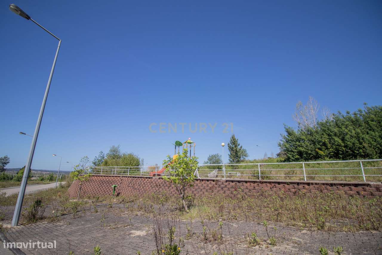 Terreno Urbano em Taveiro, Coimbra - Grande imagem: 4/26