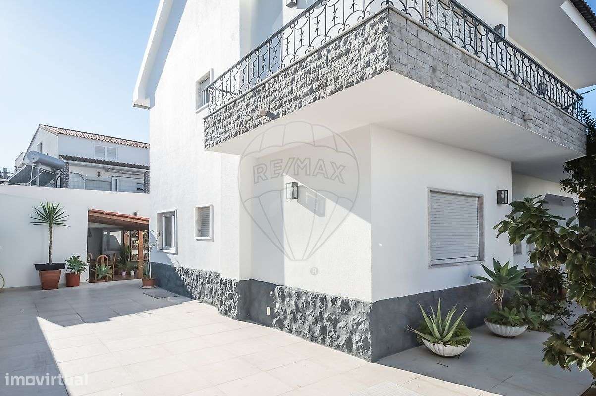 Moradia T4 para venda-23