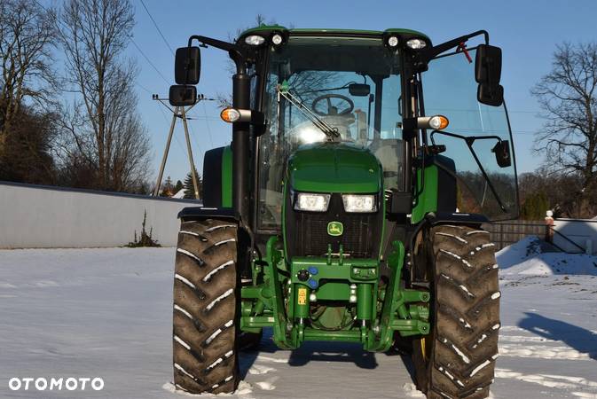 John Deere 5090R - 2