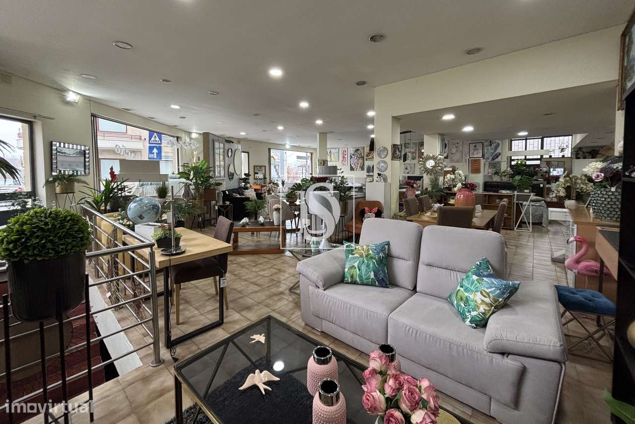 Espaço comercial com 598m2 no centro de Viseu - Grande imagem: 4/20