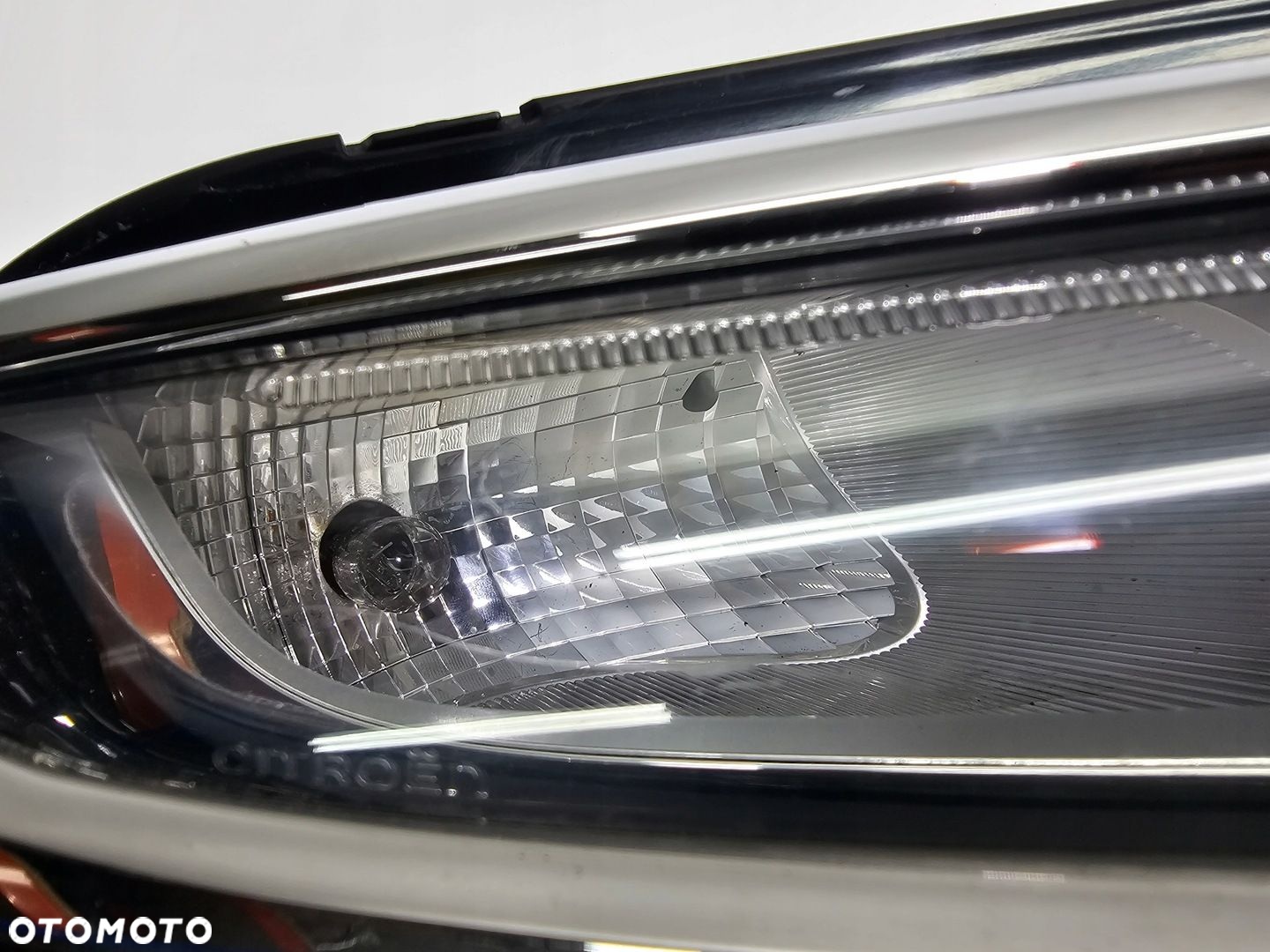 LAMPA DO JAZDY DZIENNEJ CITROEN C3 AIRCROSS 4897 - 5