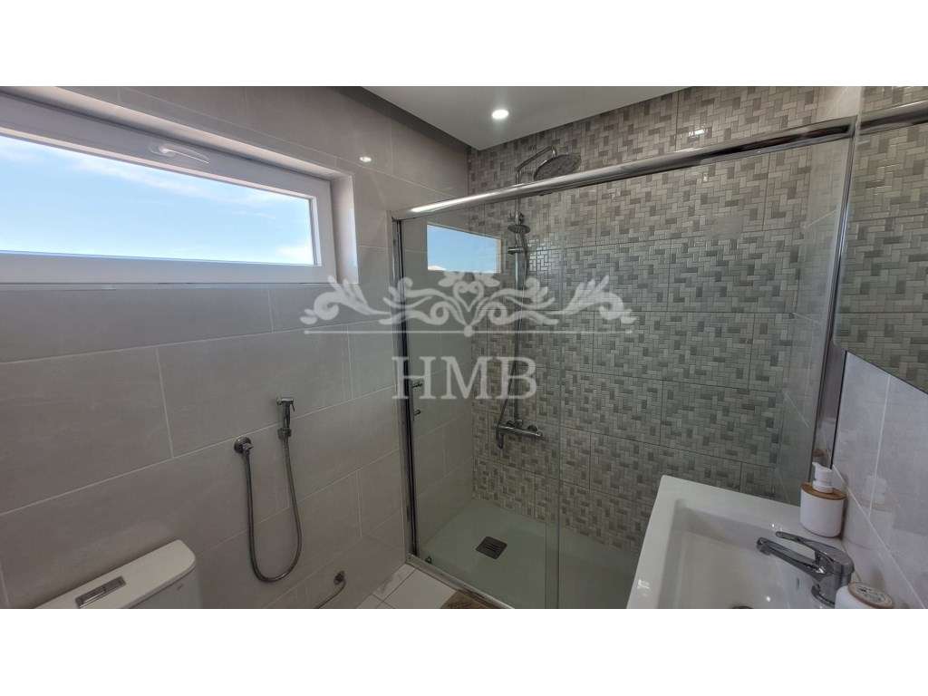 T2 Remodelado, com vista Rio-10