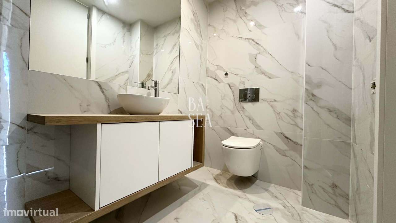 Moradia T4 Nova de Dois Andares em Palmeira Braga-28