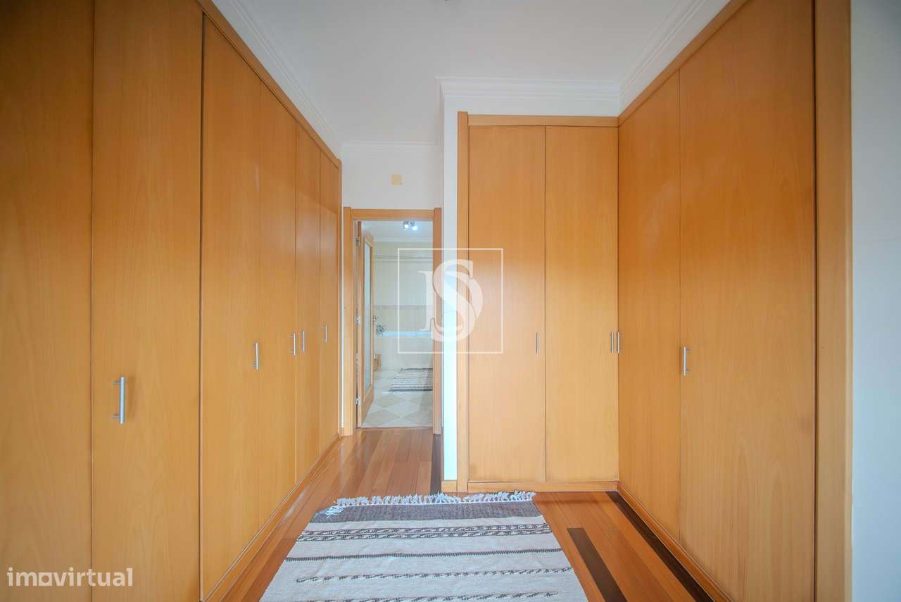 Moradia T4 na Melhor Zona da Cidade de Torres Novas!!!-11