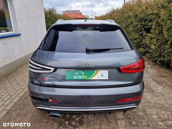 Audi RS Q3 2.5 TFSI quattro S tronic - 11