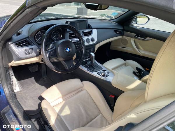 BMW Z4 sDrive23i - 9